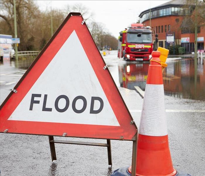 Image of a flood danger sign